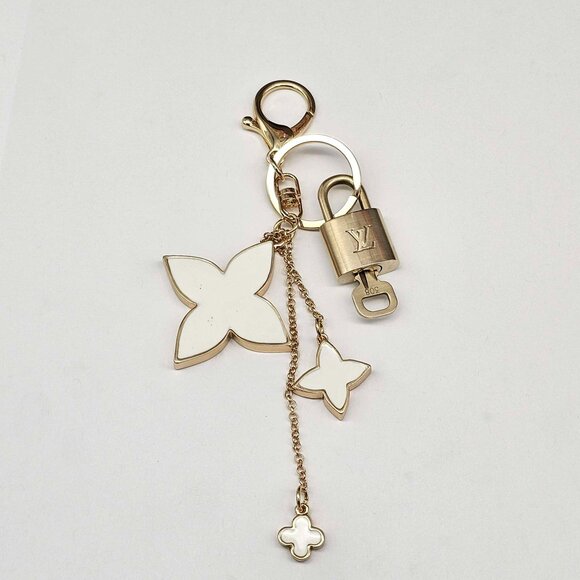 Authentic Louis Vuitton Lock & Key with unbranded Bagcharm, Keycharm, Keychain - Picture 4 of 10